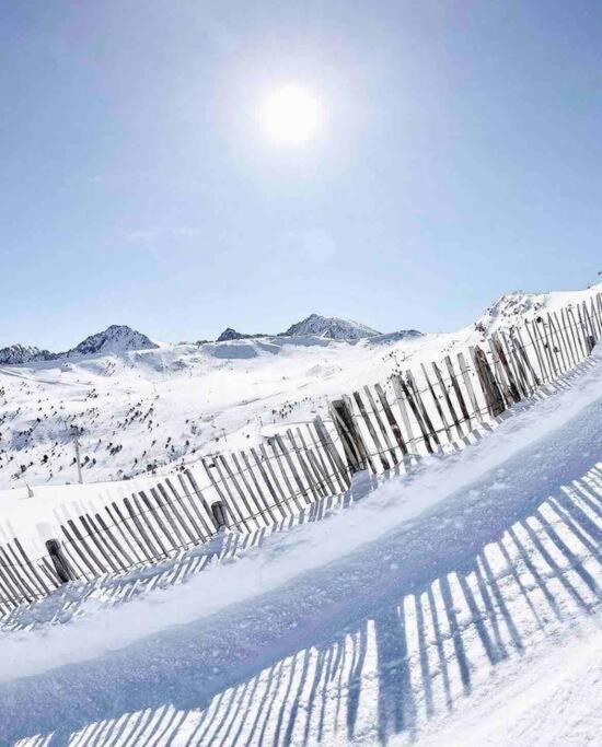 Estudio Pas De La Casa Pie De Pista-Vistas-Wiffi-Netfli Hut 7353 Dış mekan fotoğraf